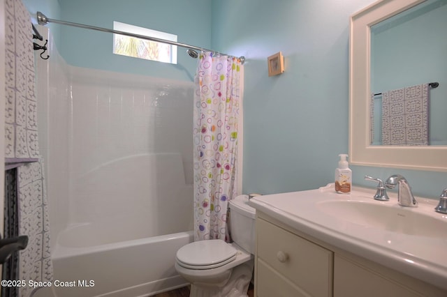 7831 Winona Rd, Melbourne Beach, FL 32951 - full bath featuring shower / tub combo and vanity