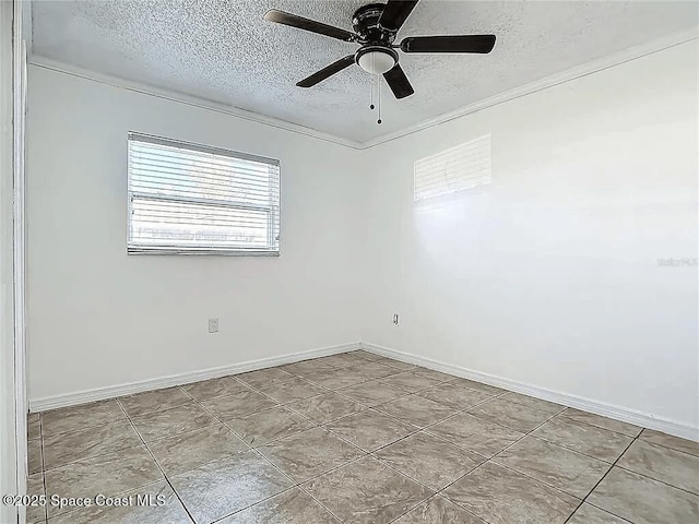 unfurnished room featuring ceiling fan and a textured ceiling