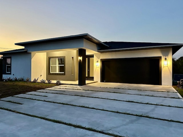 view of front of house featuring a garage