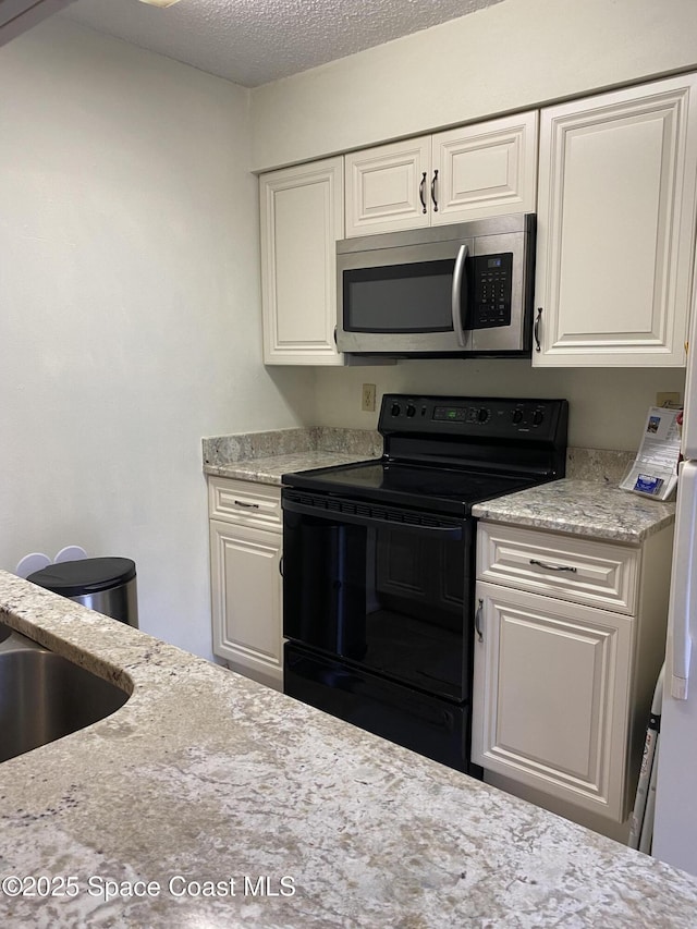 3231 Sea Oats Cir, Melbourne Beach, FL 32951 - photo 6