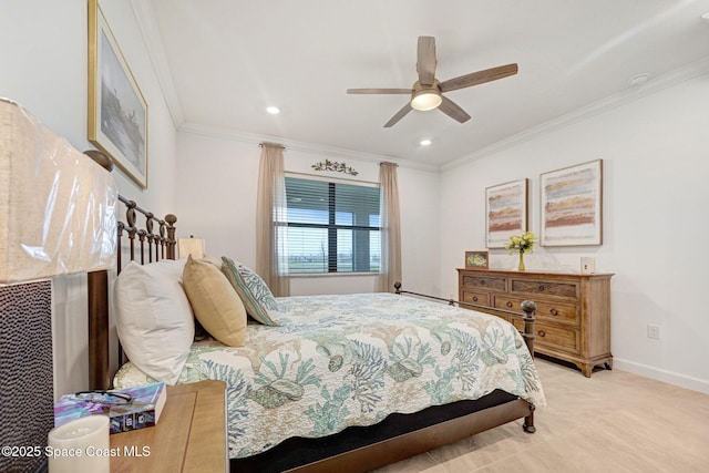 bedroom with recessed lighting, crown molding, baseboards, and ceiling fan