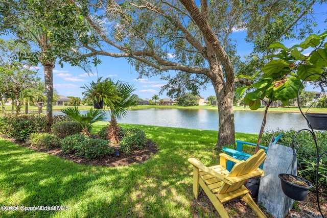 view of yard with a water view