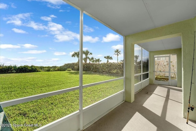 view of sunroom / solarium