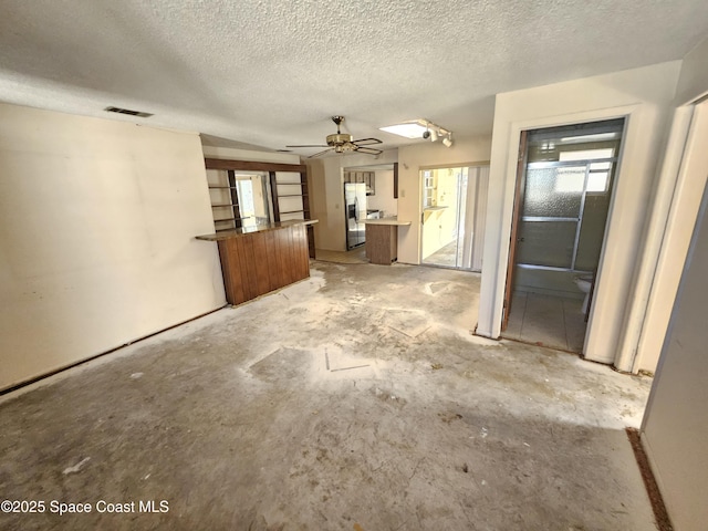 3170 Kent Dr, Melbourne, FL 32935 - photo 12