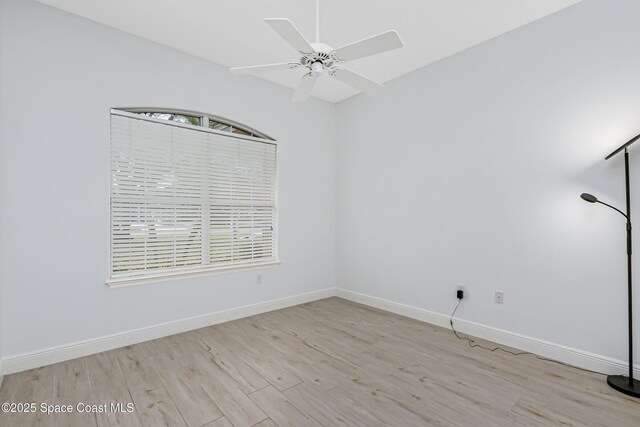 3833 Peacock Dr, Melbourne, FL 32904 - photo 28
