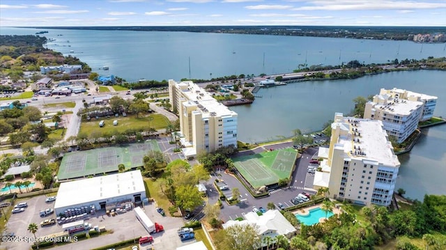 bird's eye view with a water view