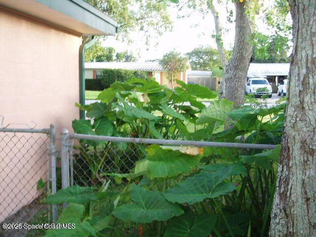 exterior space with fence