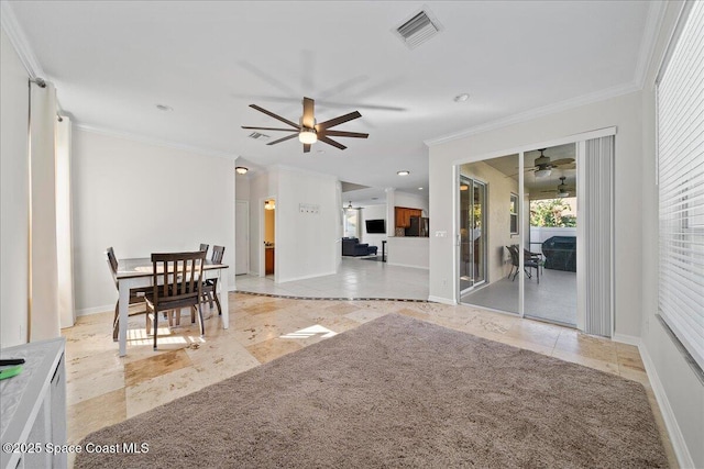 dining area featuring recessed lighting, visible vents, ornamental molding, a ceiling fan, and baseboards