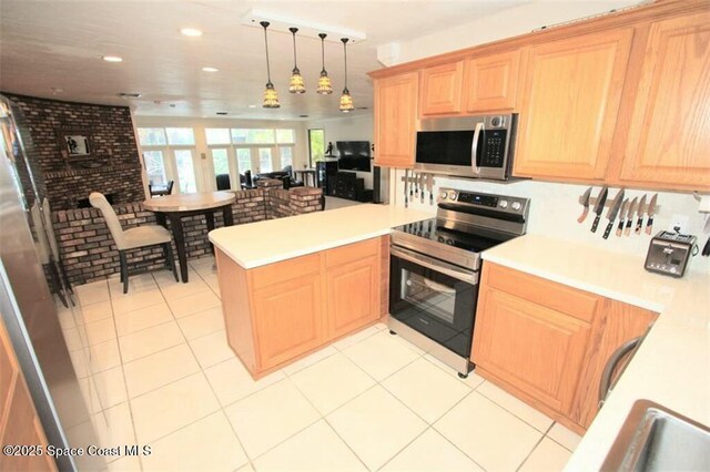 755 S Fischer Cir, Sebastian, FL 32958 - photo 5