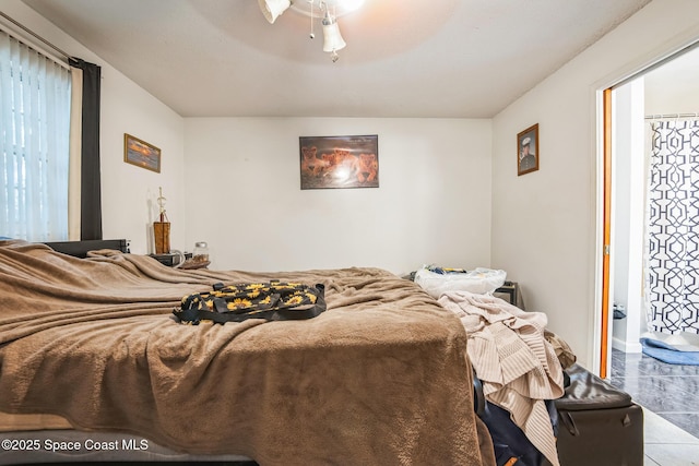 bedroom with a ceiling fan