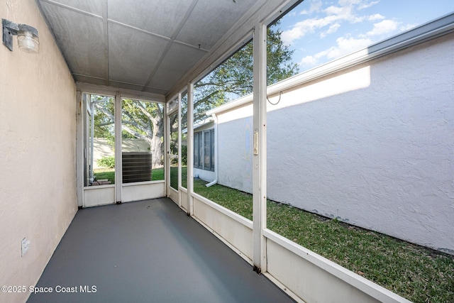 view of unfurnished sunroom