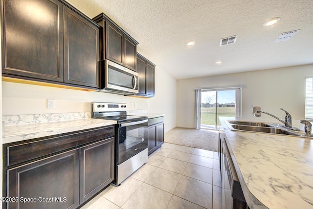 3240 Burrowing Owl Dr, Mims, FL 32754 - photo 15