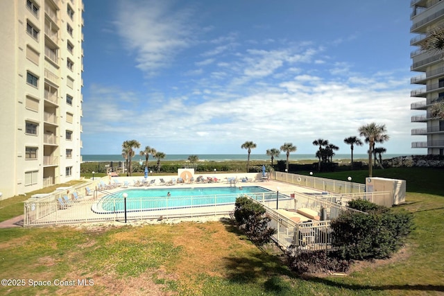 pool featuring fence