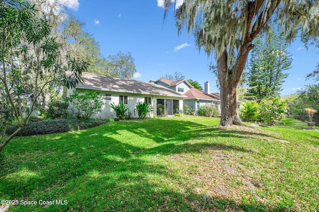 view of front of house with a front yard