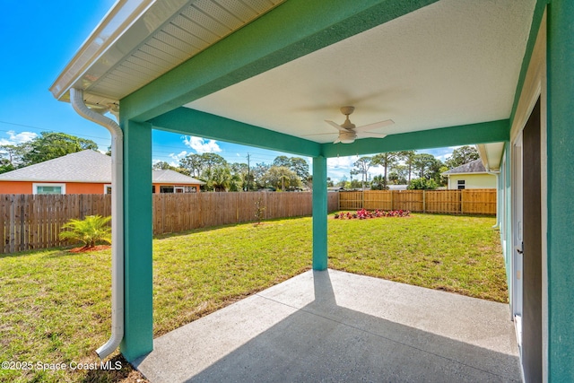 view of patio / terrace featuring a ceiling fan and a fenced backyard