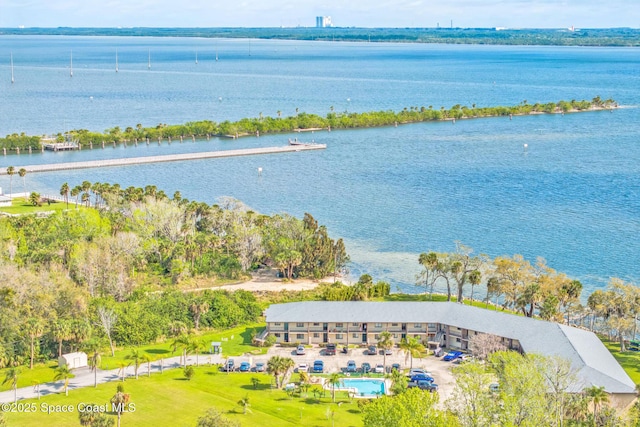 bird's eye view featuring a water view