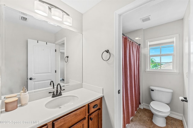 full bathroom with visible vents, toilet, vanity, and baseboards