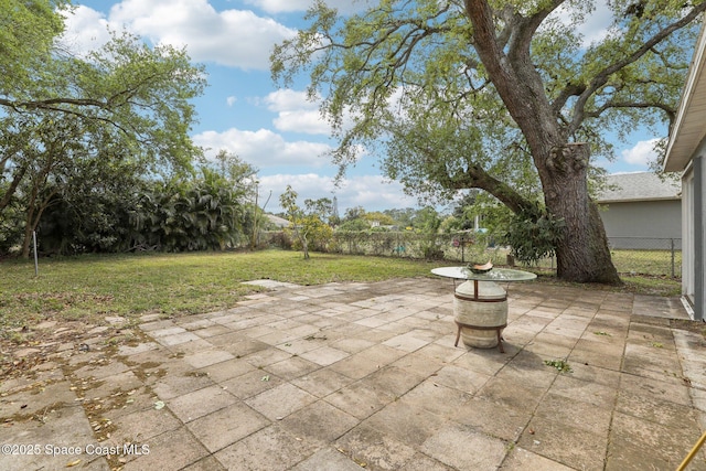 view of patio with a fenced backyard