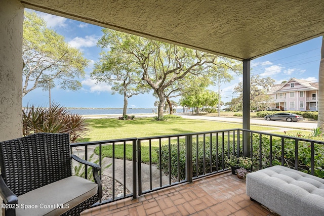 balcony with a porch