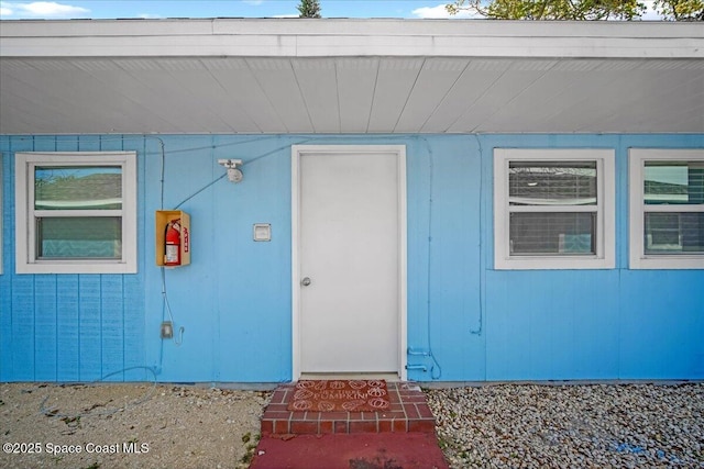 view of property entrance