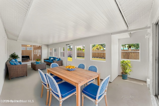 view of sunroom / solarium