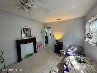 bedroom with ceiling fan