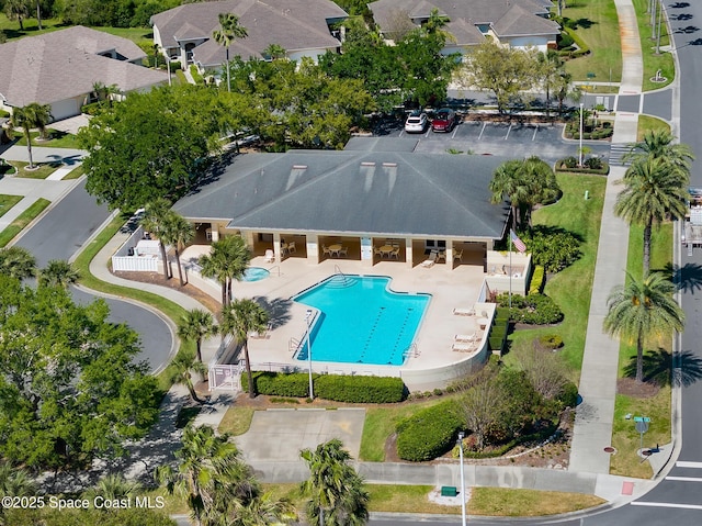 bird's eye view with a residential view