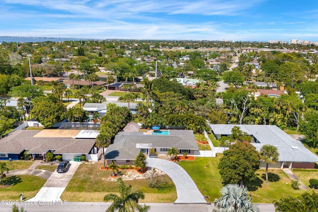 drone / aerial view featuring a residential view