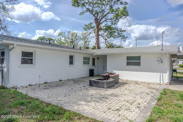 Listing photo 2 for 1607 India Palm Dr, Edgewater FL 32132