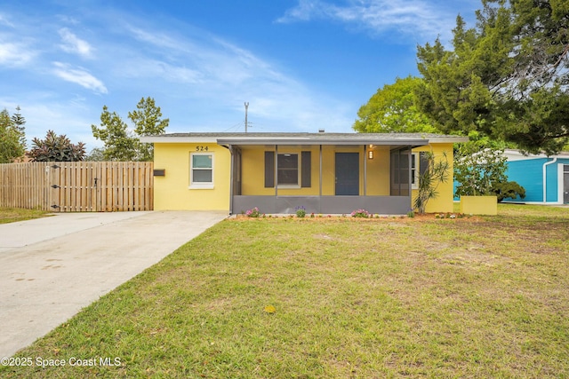 Listing photo 3 for 524 Teak Dr, Melbourne FL 32935