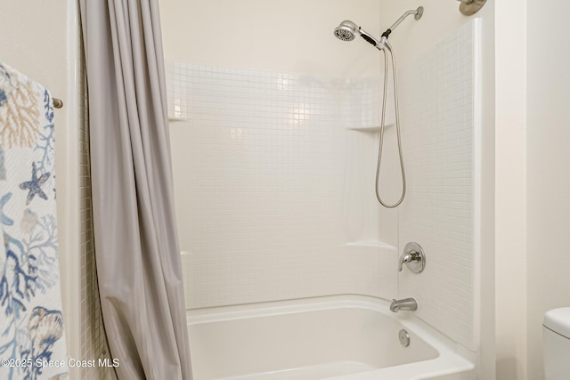 full bathroom with toilet and shower / bathtub combination with curtain