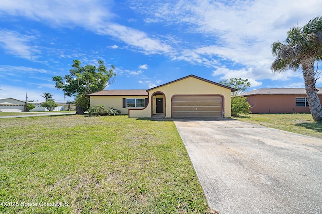 single story home featuring stucco siding, a front lawn, and a garage