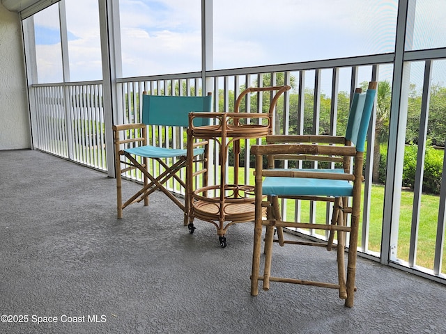540 S Brevard Ave Unit 427, Cocoa Beach, FL 32931 - view of sunroom / solarium