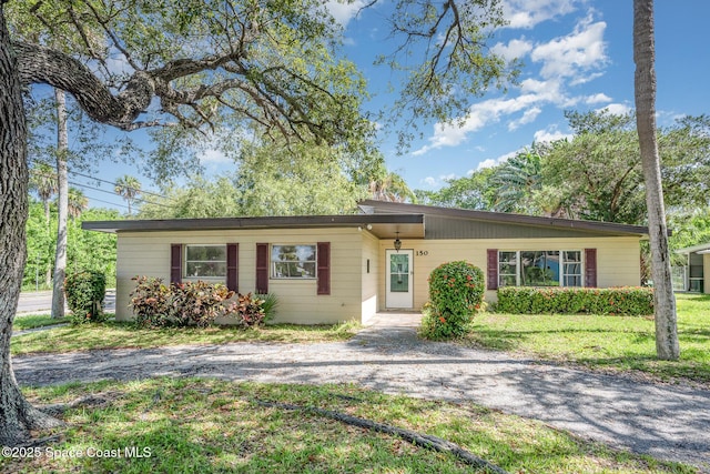 150 W Alachua Ln, Cocoa Beach, FL 32931 - photo 1