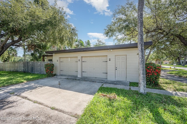 150 W Alachua Ln, Cocoa Beach, FL 32931 - photo 3