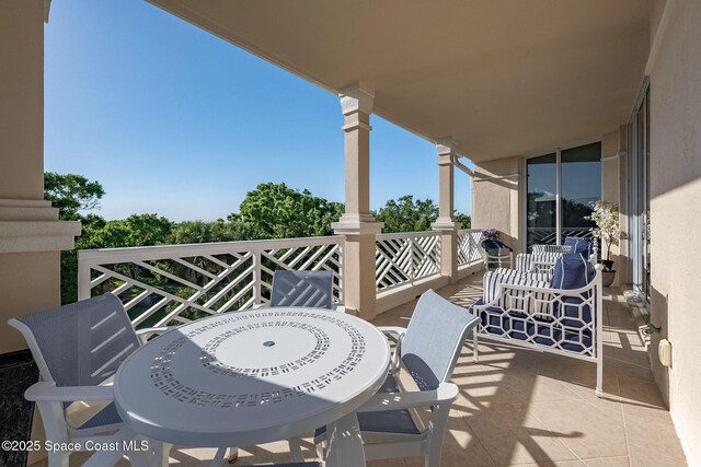601 N Swim Club Dr Pha, Pha, Indian River Shores, FL 32963 - view of patio featuring a balcony