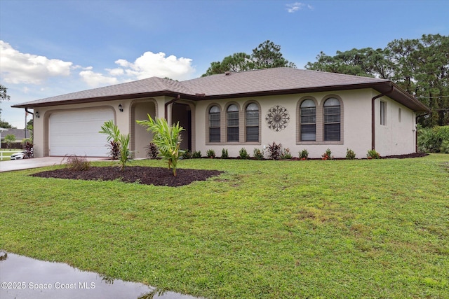 ranch-style house featuring driveway, an attached garage, a front lawn, and stucco siding