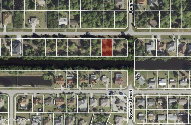 Listing photo 2 for 13389 Foresman Blvd, Port Charlotte FL 33981