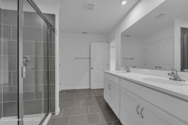 3155 Viridian Cir, Melbourne, FL 32904 - full bath featuring a shower stall, visible vents, and a sink
