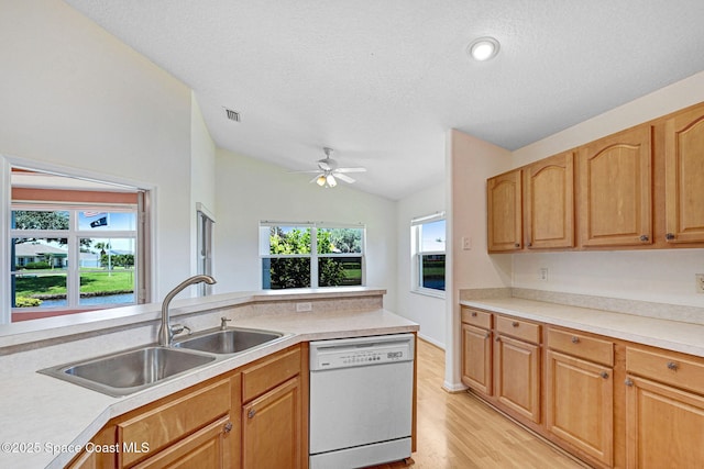 839 Danville Cir, Melbourne, FL 32904 - photo 22