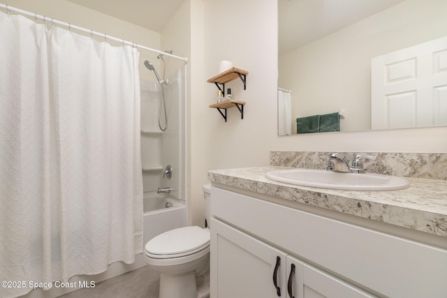 6575 Topaz Dr, Grant, FL 32949 - full bathroom with shower / tub combo with curtain, vanity, and toilet