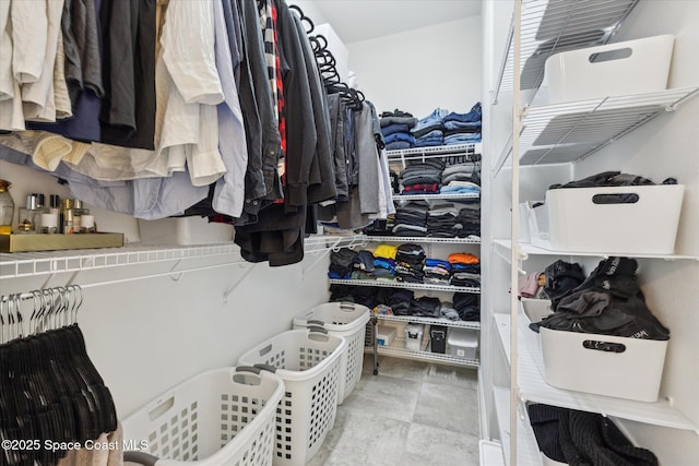 view of spacious closet