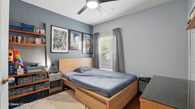 1546 Litchfield Dr, Melbourne, FL 32904 - bedroom featuring ceiling fan