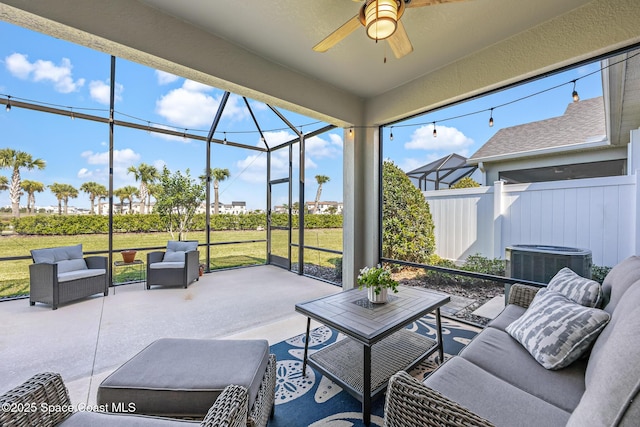 exterior space with ceiling fan and an outdoor hangout area