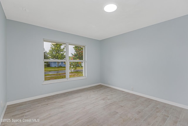 2356 Lakeview Dr, Melbourne, FL 32935 - photo 11