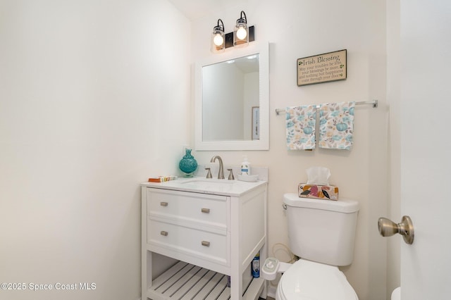 2245 Golf Isle Dr Unit 424, Melbourne, FL 32935 - half bath with toilet and vanity