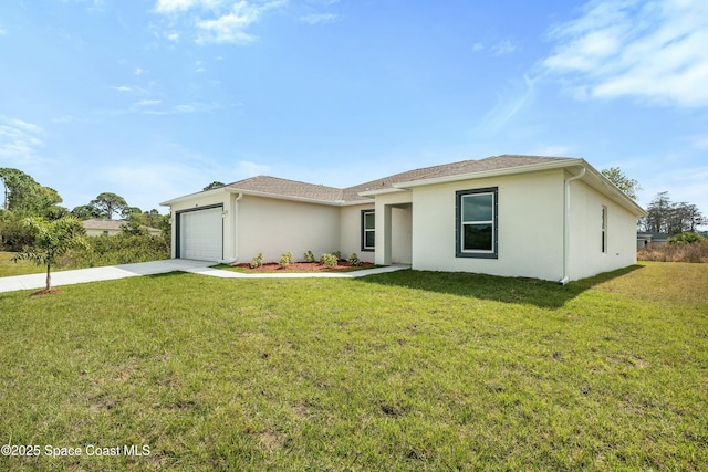 ranch-style house with stucco siding, an attached garage, driveway, and a front lawn