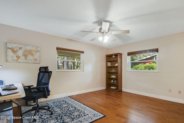 1501 Oranole Rd, Maitland, FL 32751 - office area featuring plenty of natural light, baseboards, and ceiling fan