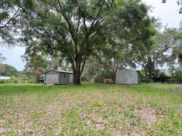 690 Lemon Grove Ave, Melbourne, FL 32904 - view of yard with a shed