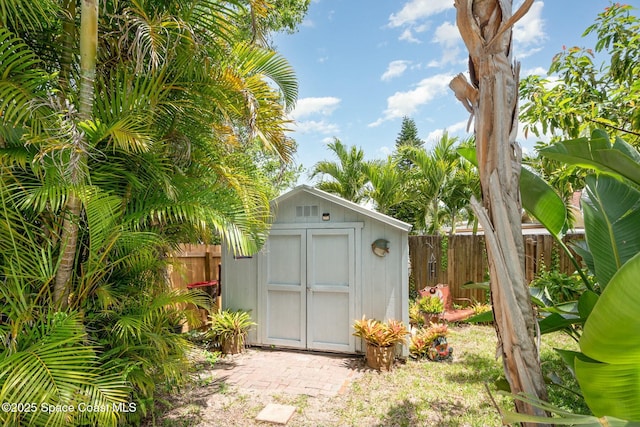 2562 Indian Hill Ct, Titusville, FL 32780 - photo 10